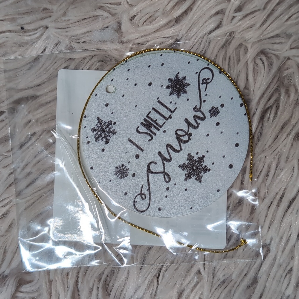 Gilmore Girls Theme Stationary Gift Bundle (Notebook, Tree Ornament, Keychain)🎁 - Picture 15 of 16